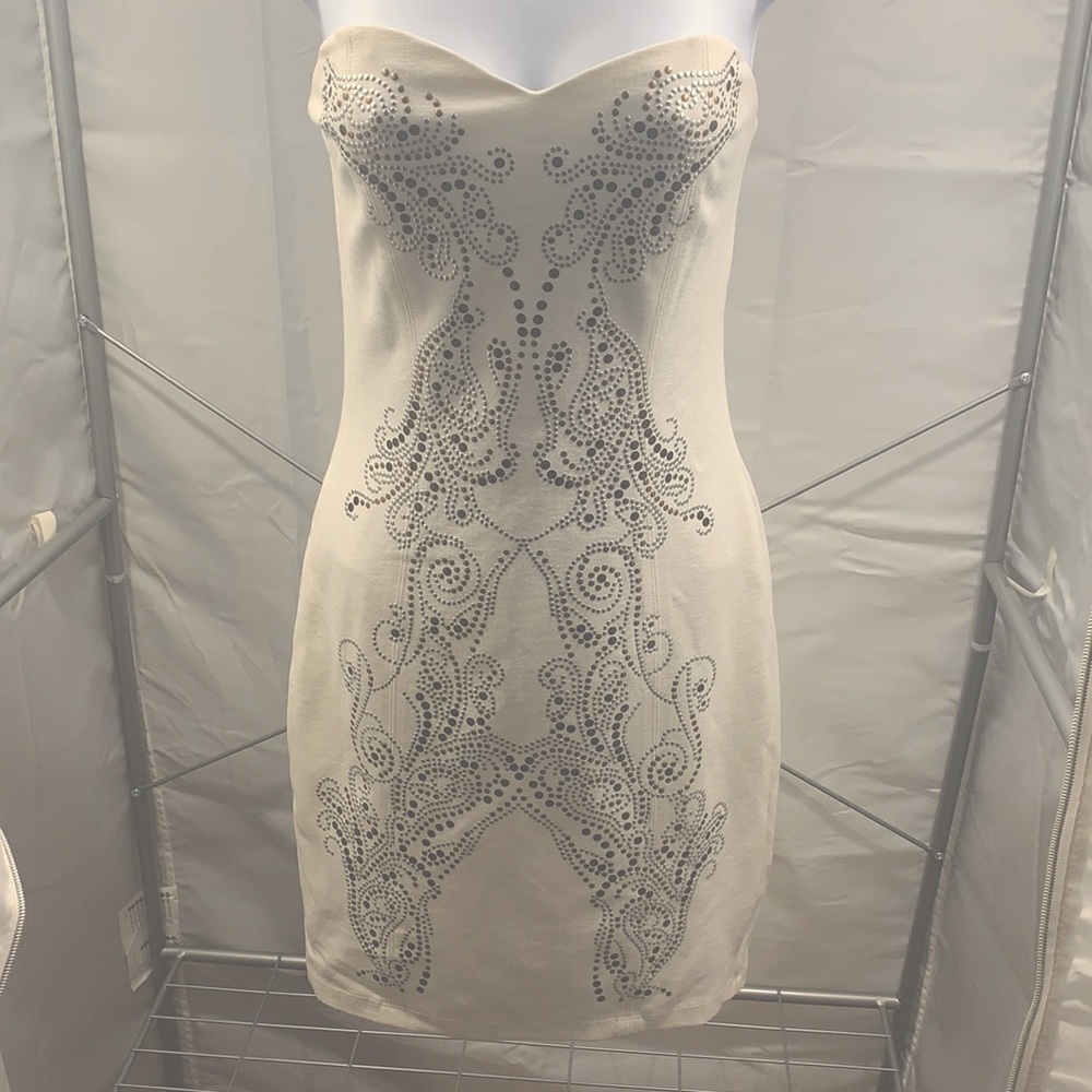 Strapless mini off-white dress by Guess